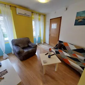 Guest house Jadran