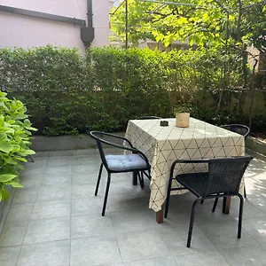 Bed & Breakfast Alaburic &